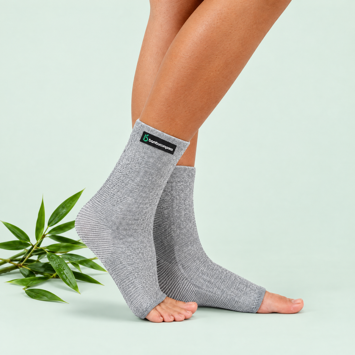 FLEX+ Bamboo Arch & Ankle Sleeve by BambuCompress