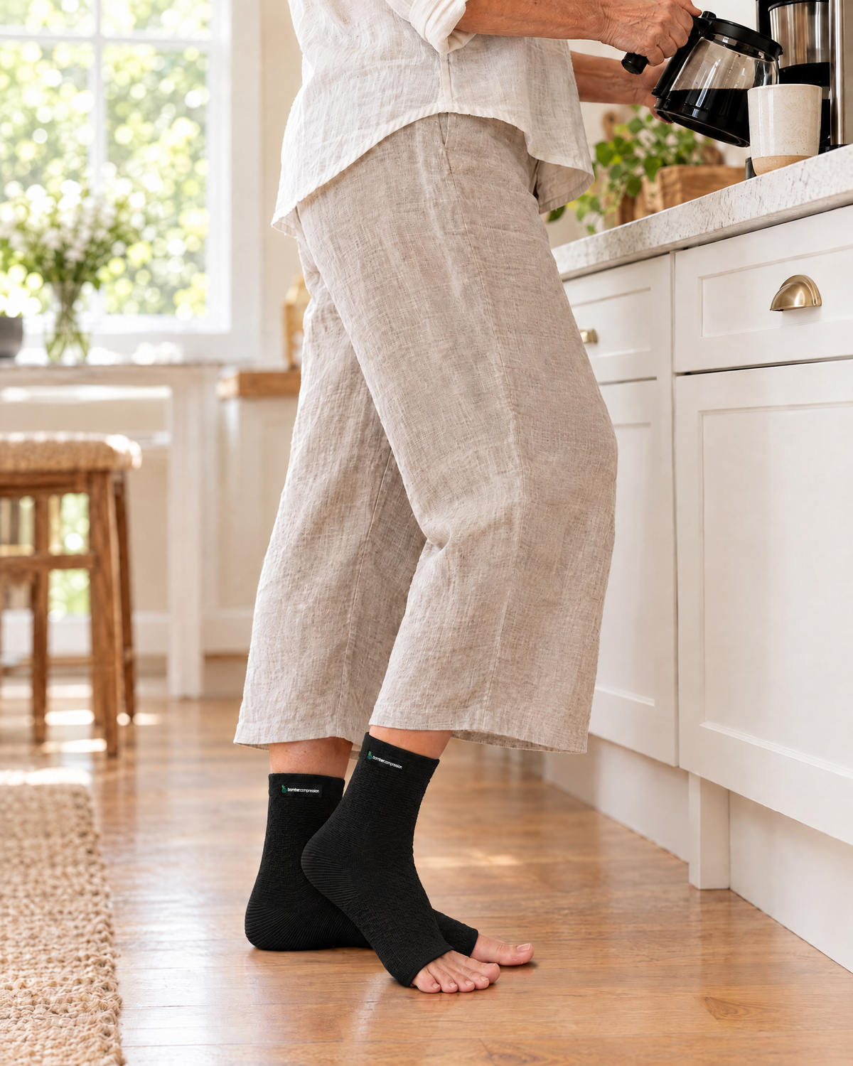 FLEX+ Bamboo Arch & Ankle Sleeve in everyday use | Black
